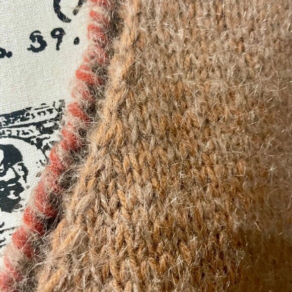 VINTAGE BOHO HIPP HANDMADE KNNITED CASHMERE BUTTONS LESS VEST - Picture 7 of 15